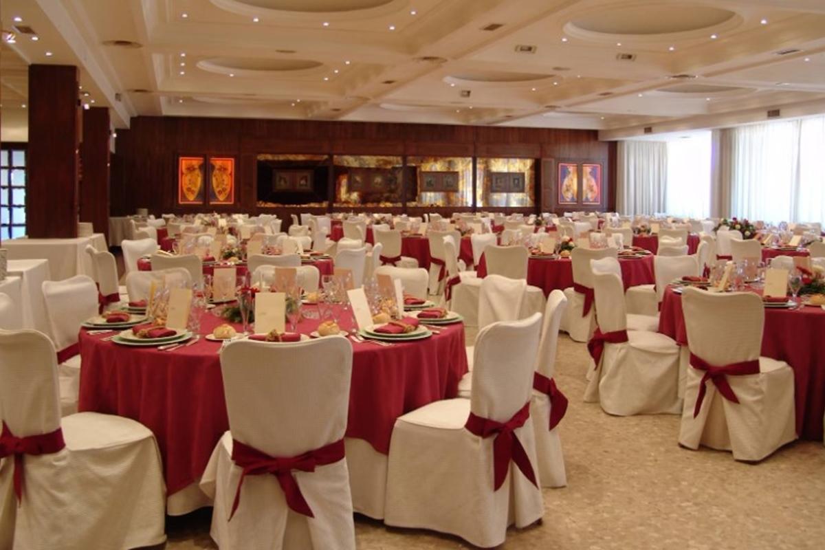 Crisol Regio Hotel Santa Marta de Tormes Restaurant billede