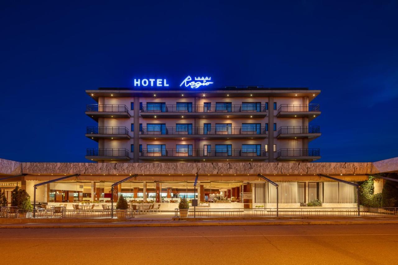 Crisol Regio Hotel Santa Marta de Tormes Eksteriør billede