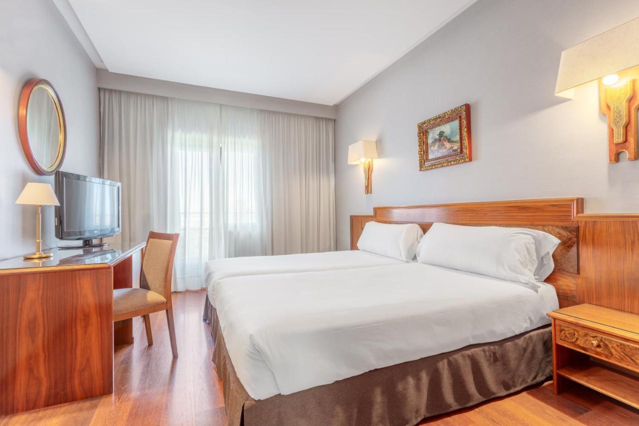 Crisol Regio Hotel Santa Marta de Tormes Eksteriør billede