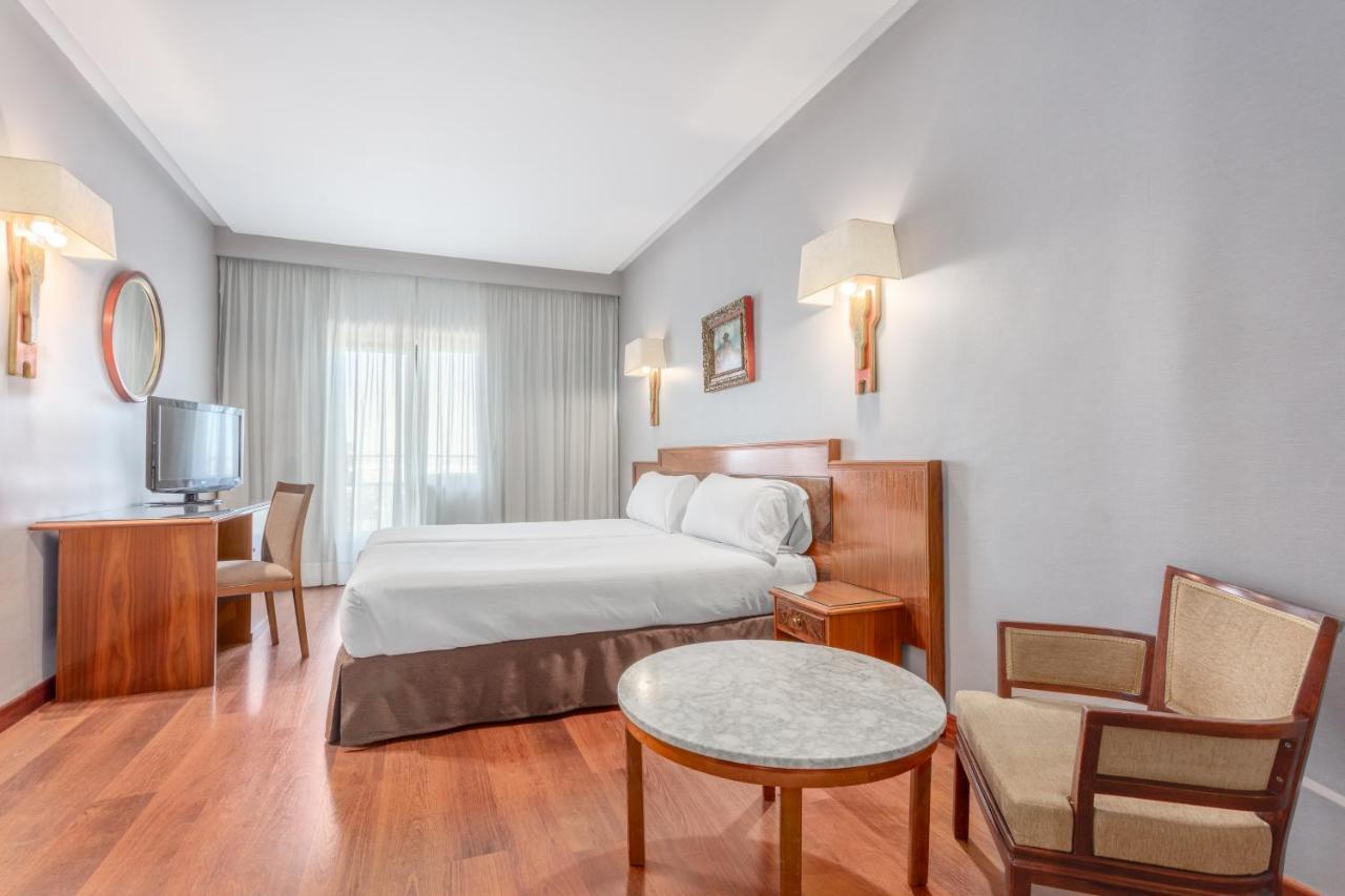 Crisol Regio Hotel Santa Marta de Tormes Eksteriør billede