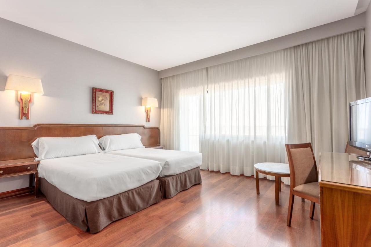 Crisol Regio Hotel Santa Marta de Tormes Eksteriør billede